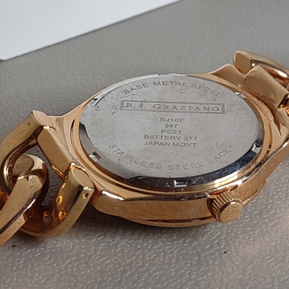 Untested Gold Tone R.J. Graziano Heavy Chain Link Watch - Picture 8 of 10
